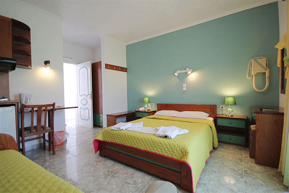 Hotel Dionysis Studios Adamantas Exterior photo