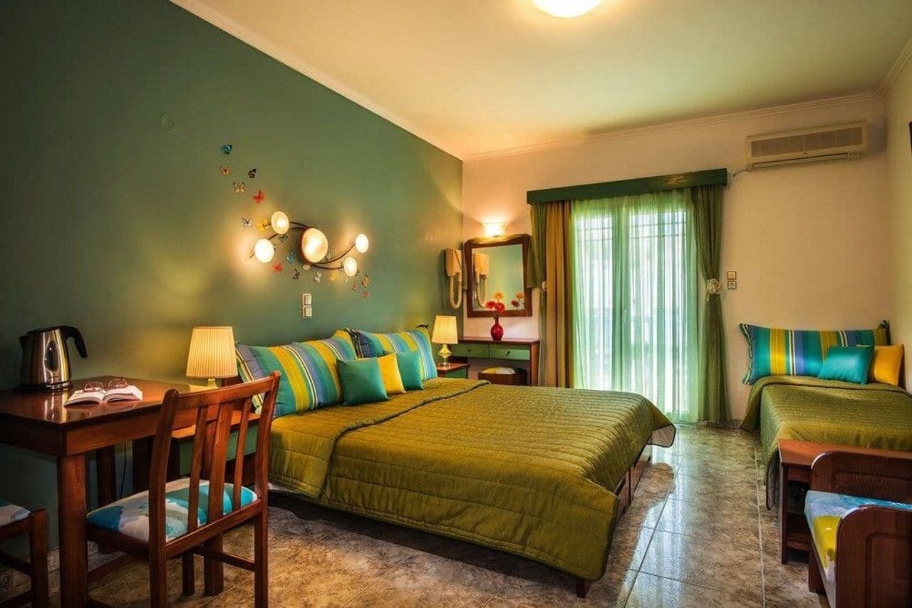 Hotel Dionysis Studios Adamantas Exterior photo